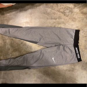 Grey Nike pro leggings